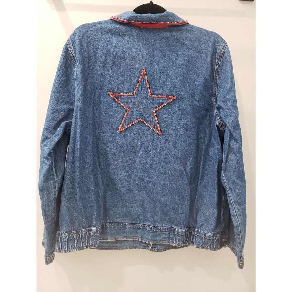100% cotton, Beaded denim jacket with buttons and pockets